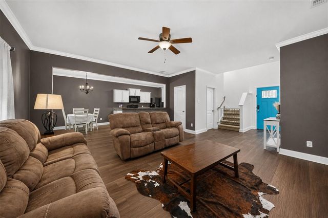 27008 Del Rio Trail W, Magnolia, TX 77355