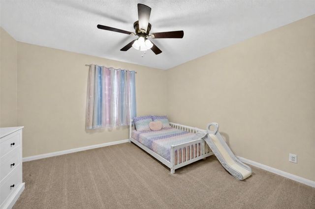 27008 Del Rio Trail W, Magnolia, TX 77355