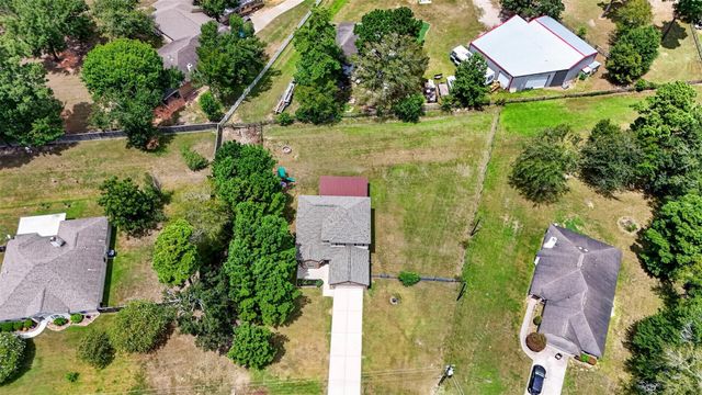 27008 Del Rio Trail W, Magnolia, TX 77355