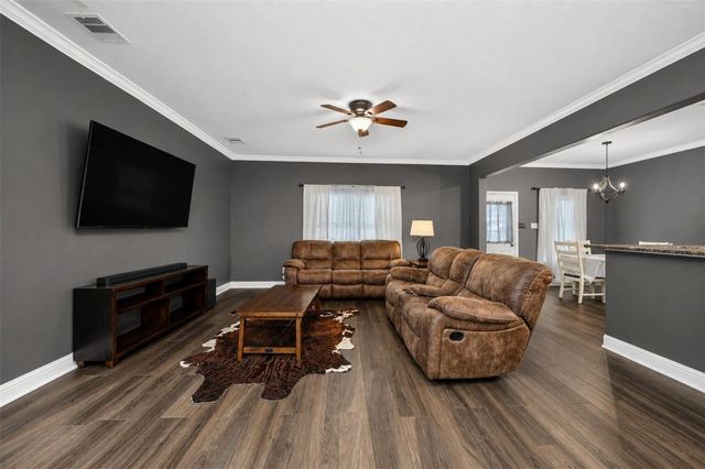 27008 Del Rio Trail W, Magnolia, TX 77355