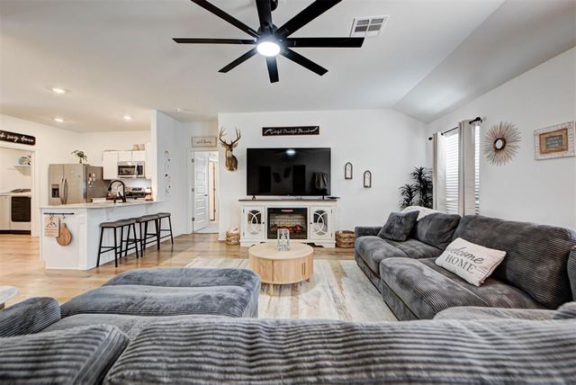 31108 Blackberry Ridge, Mcloud, OK 74851