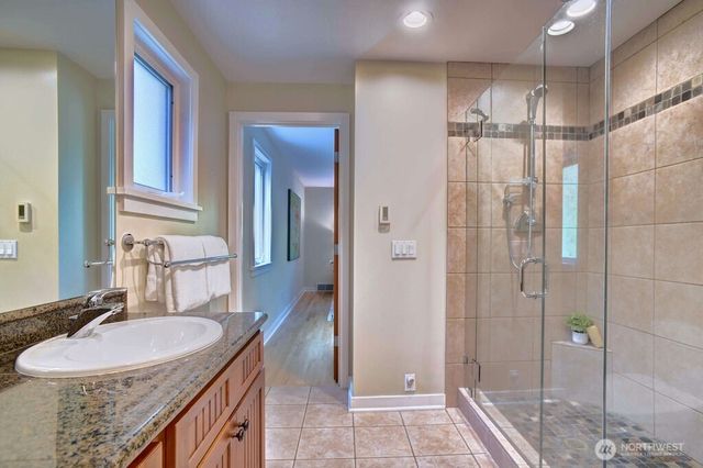 4030 26th Avenue W, Seattle, WA 98199
