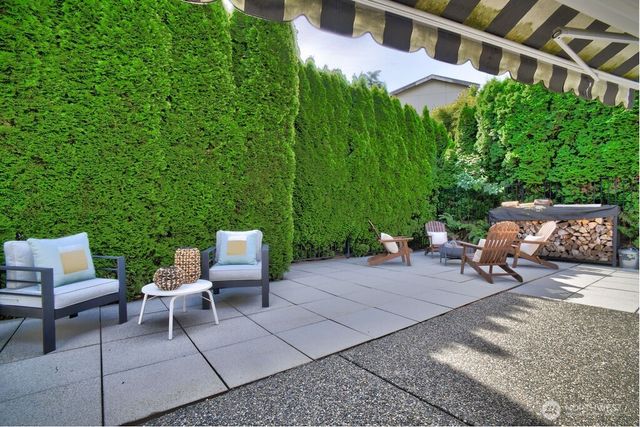 4030 26th Avenue W, Seattle, WA 98199