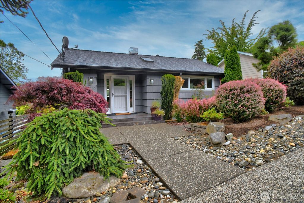 4030 26th Avenue W, Seattle, WA 98199