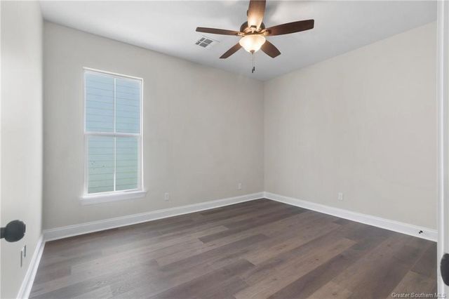 744 Lakewood Pointe Drive, Lake Charles, LA 70605