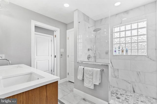 615-15 S 17TH ST, Philadelphia, PA 19146