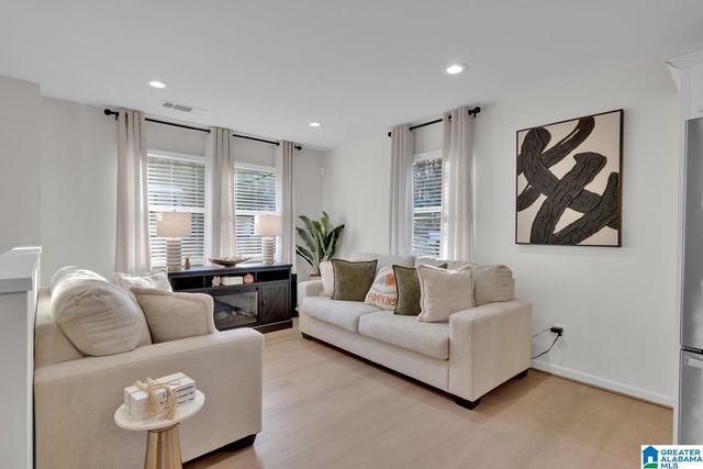 6592 TELIA DRIVE, Pinson, AL 35126