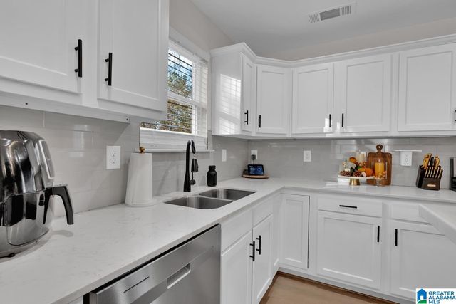 6592 TELIA DRIVE, Pinson, AL 35126