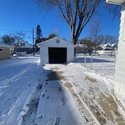 3205 15TH STREET, Menominee, MI 49858