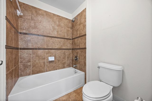 2300 Lakehurst RD, Spicewood, TX 78669