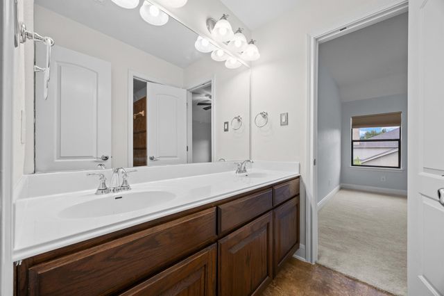 2300 Lakehurst RD, Spicewood, TX 78669