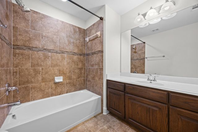 2300 Lakehurst RD, Spicewood, TX 78669