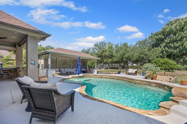 2300 Lakehurst RD, Spicewood, TX 78669