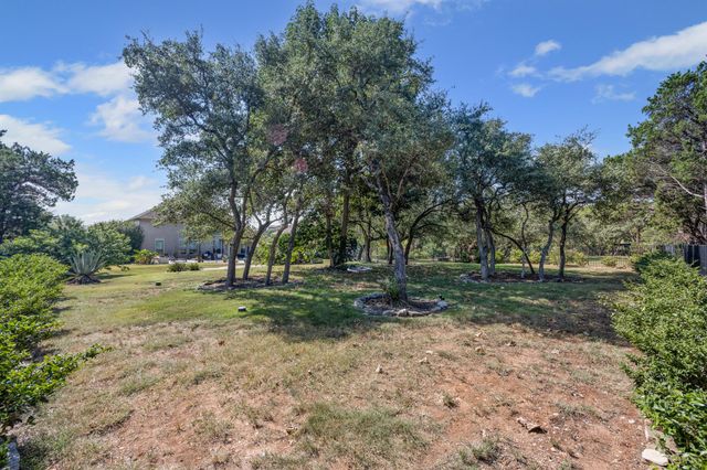 2300 Lakehurst RD, Spicewood, TX 78669