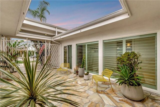 17164 Edgewater Lane, Huntington Beach, CA 92649