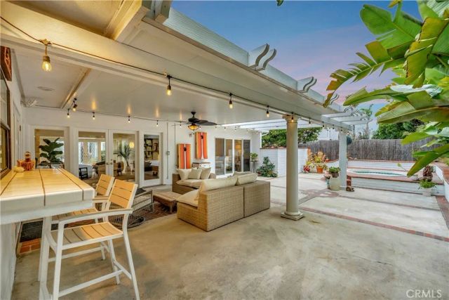 17164 Edgewater Lane, Huntington Beach, CA 92649