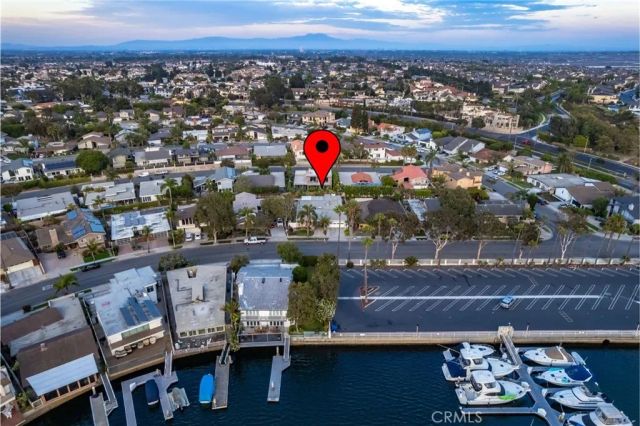 17164 Edgewater Lane, Huntington Beach, CA 92649