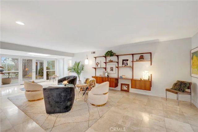 17164 Edgewater Lane, Huntington Beach, CA 92649