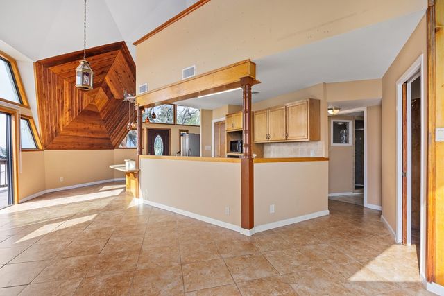 317 Loma Vista Dr, Kerrville, TX 78028