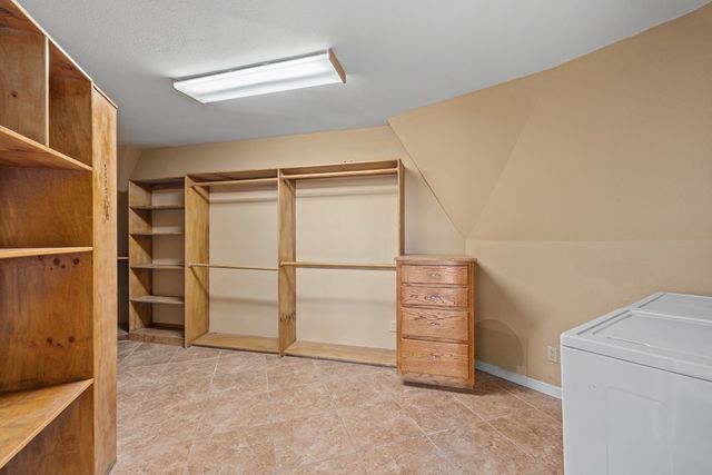 317 Loma Vista Dr, Kerrville, TX 78028