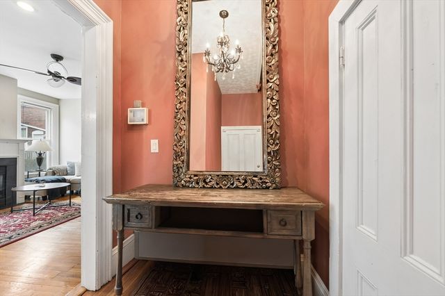 271 K St 1, Boston, MA 02127