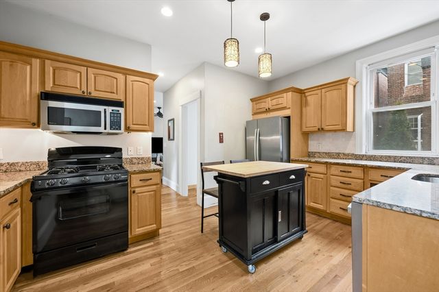 271 K St 1, Boston, MA 02127