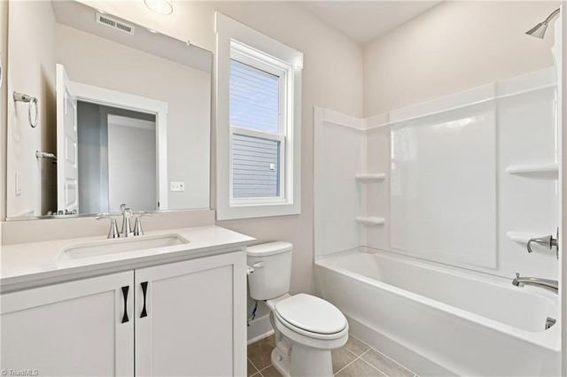 9241 Stoney River Lane, Kernersville, NC 27284
