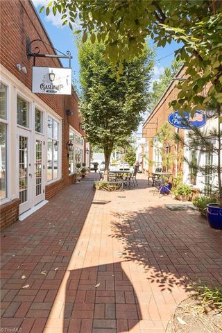 9241 Stoney River Lane, Kernersville, NC 27284