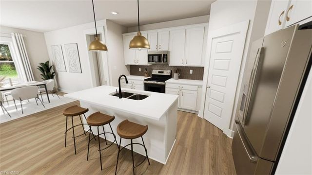 9241 Stoney River Lane, Kernersville, NC 27284