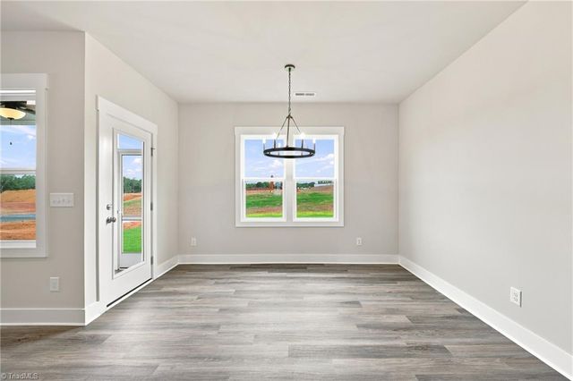 9241 Stoney River Lane, Kernersville, NC 27284