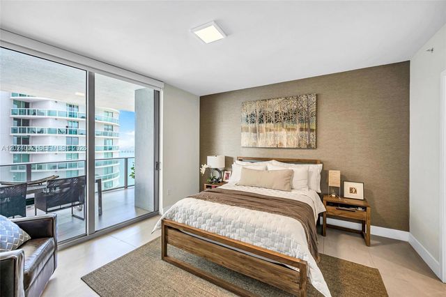 488 NE 18th St 2011, Miami, FL 33132
