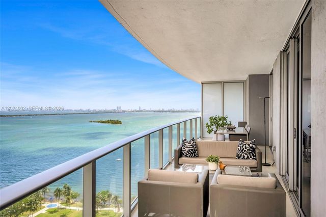 488 NE 18th St 2011, Miami, FL 33132
