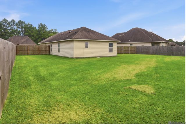 11413 Rosedale Ave, Denham Springs, LA 70726