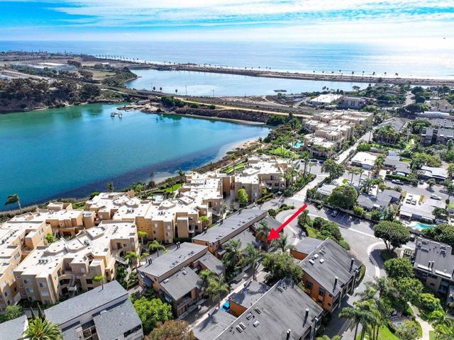 801 Kalpati Circle C, Carlsbad, CA 92008