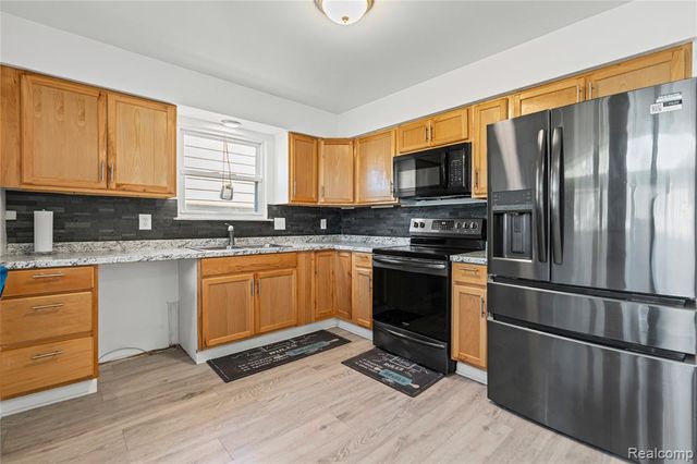 1862 Springfield Street, Flint, MI 48503