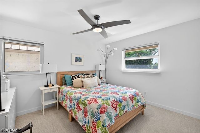 1549 Sandpiper ST 68, Naples, FL 34102