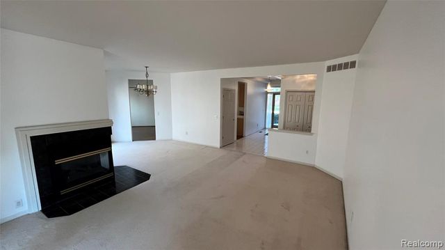 43573 E Perignon Drive, Sterling Heights, MI 48314