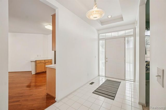 43573 E Perignon Drive, Sterling Heights, MI 48314