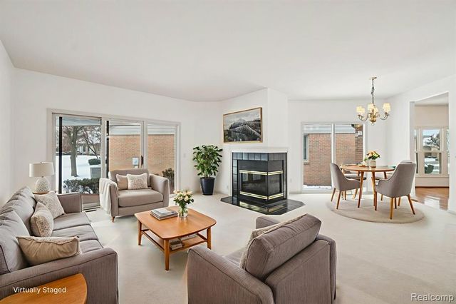 43573 E Perignon Drive, Sterling Heights, MI 48314