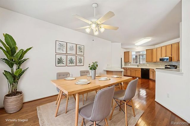 43573 E Perignon Drive, Sterling Heights, MI 48314