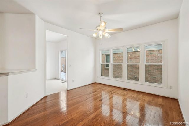 43573 E Perignon Drive, Sterling Heights, MI 48314