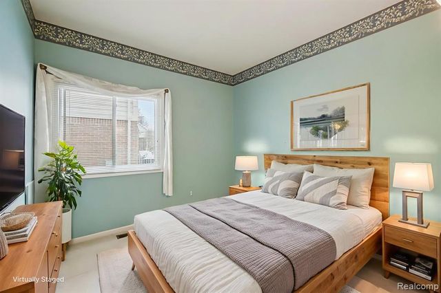 43573 E Perignon Drive, Sterling Heights, MI 48314