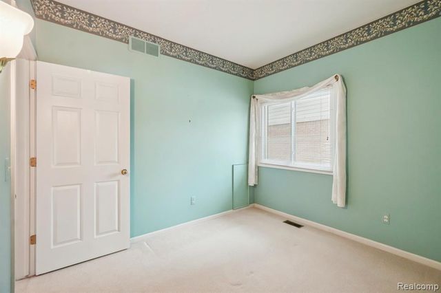 43573 E Perignon Drive, Sterling Heights, MI 48314