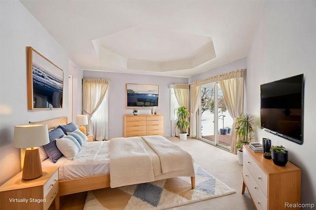 43573 E Perignon Drive, Sterling Heights, MI 48314