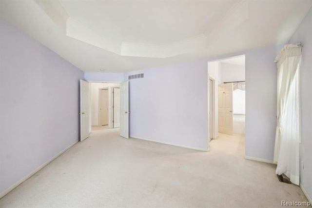 43573 E Perignon Drive, Sterling Heights, MI 48314