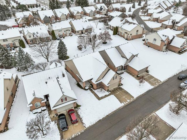 43573 E Perignon Drive, Sterling Heights, MI 48314