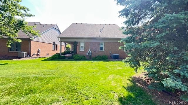 43573 E Perignon Drive, Sterling Heights, MI 48314