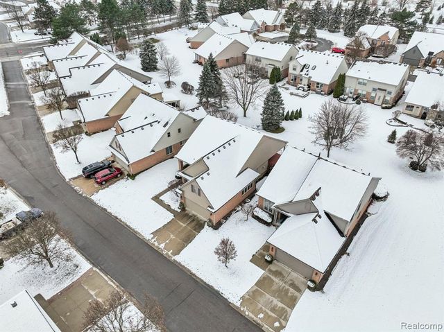 43573 E Perignon Drive, Sterling Heights, MI 48314