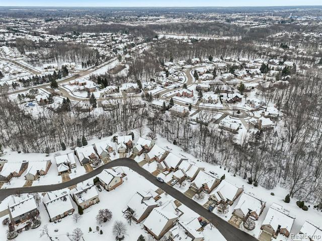 43573 E Perignon Drive, Sterling Heights, MI 48314