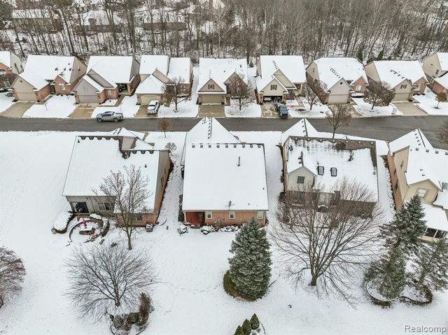 43573 E Perignon Drive, Sterling Heights, MI 48314